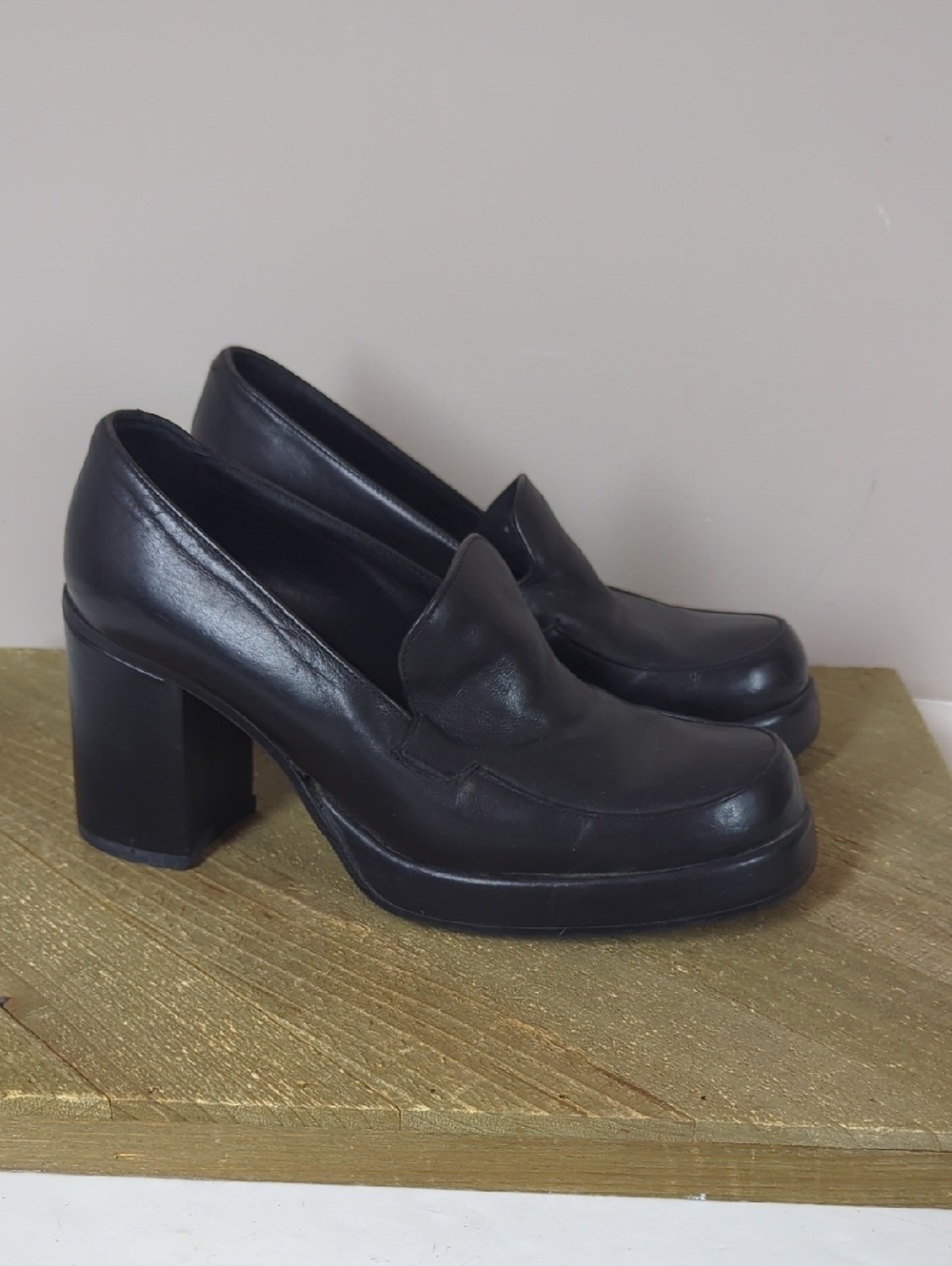 Browns Vintage Chunky Black Leather Block Heel Loafers - Women Shoes